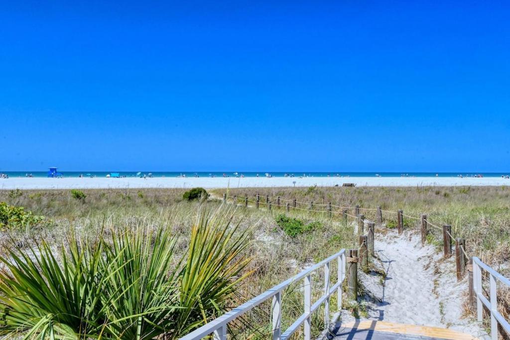 Canal 309 - Right In Siesta Key Village! 외부 사진